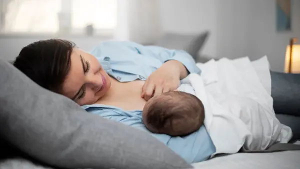 En el mes de las madres destacamos la lactancia materna como un acto de amor que transforma vidas